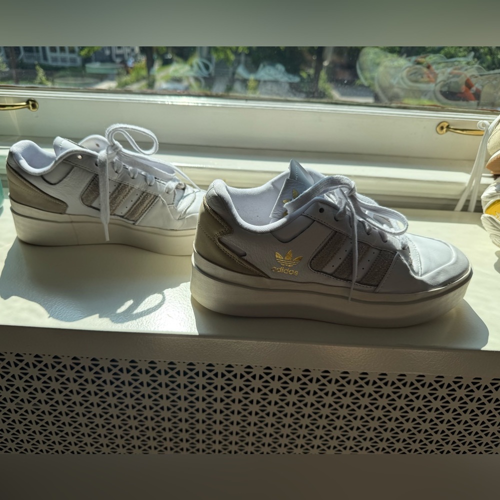 Adidas Bonega Women's White and Silver Sneakers